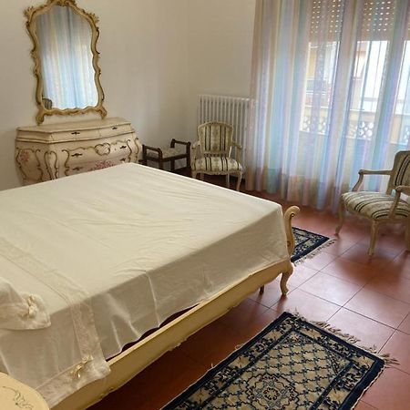 Casa Vacanze Rosanna Порто-Сант'Ельпідіо Екстер'єр фото